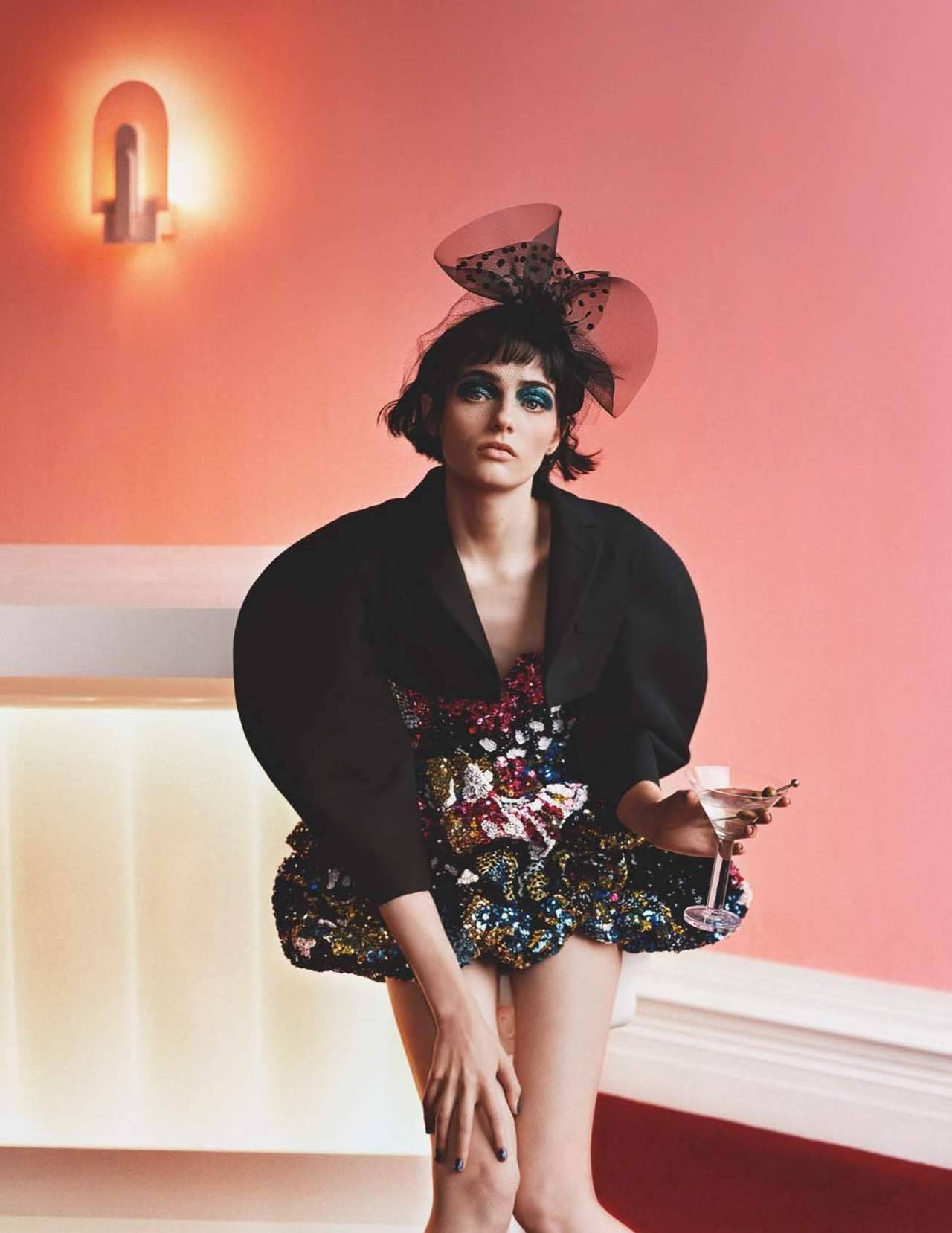 Alasdair McLellan 'Spring Fever' Vogue UK Feb 2019 (3).jpg