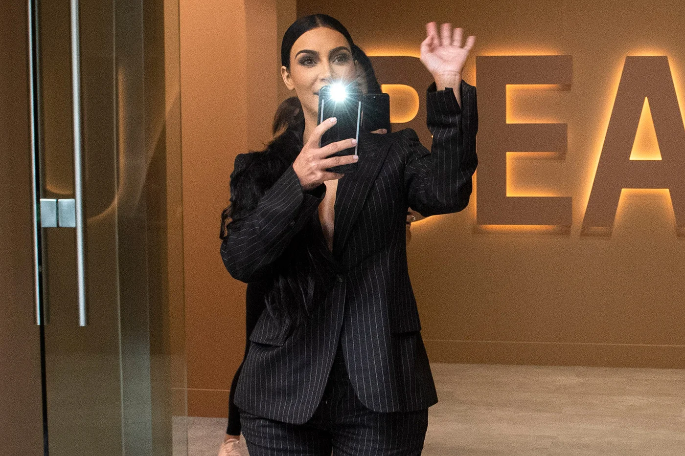 Kim Kardashian deletes Dolce & Gabbana post.jpg