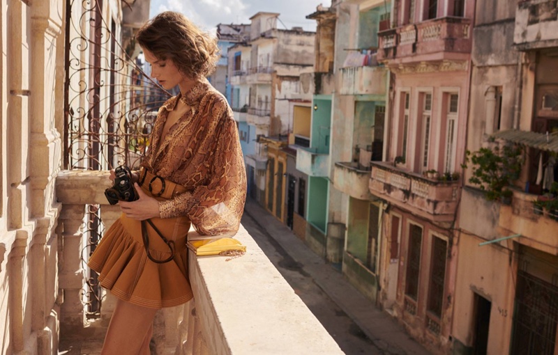 Zimmermann-Spring-Summer-2019-Campaign10.jpg