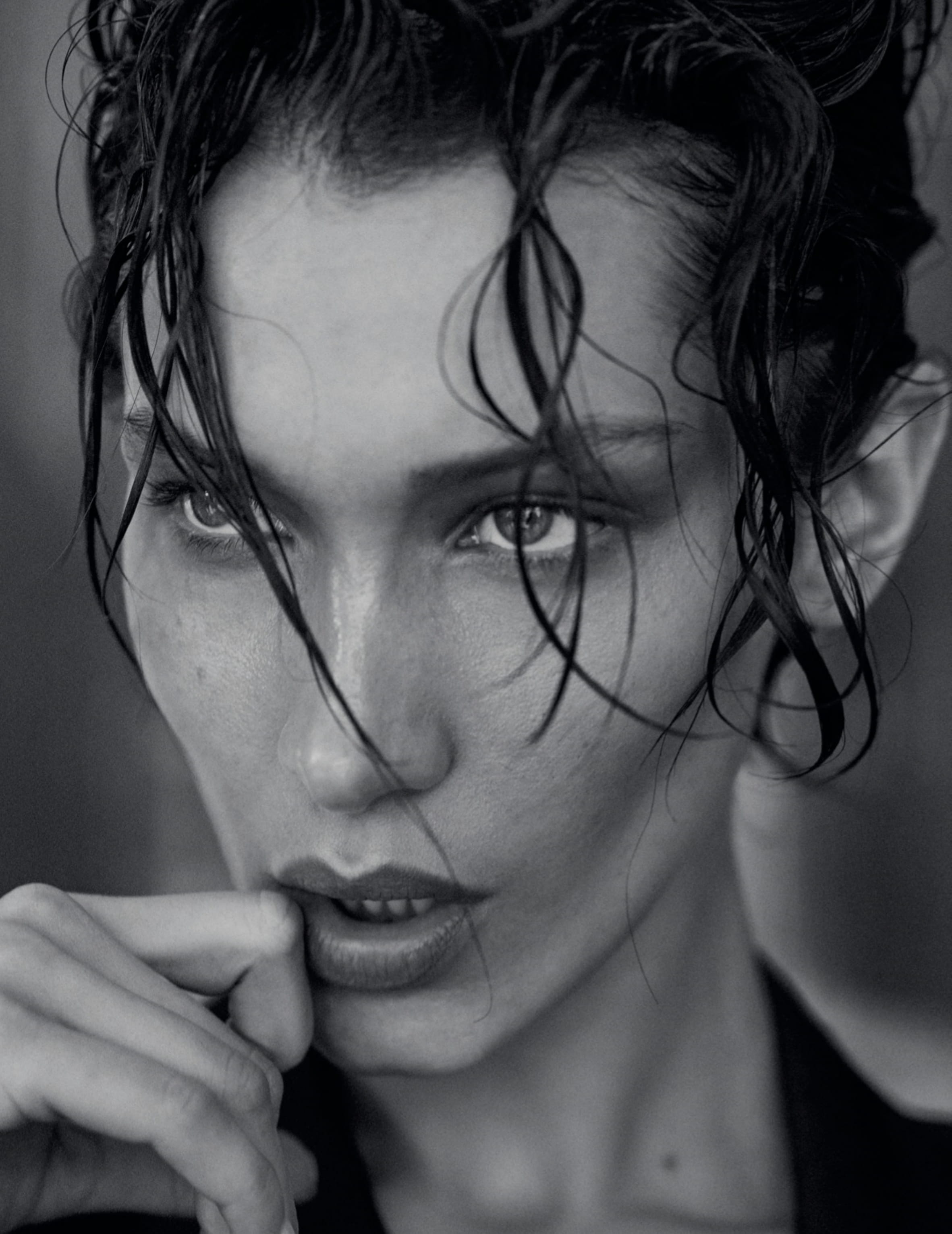 Bella Hadid by Giampaolo Sgura for Vogue Russia March 2019 (16).jpg