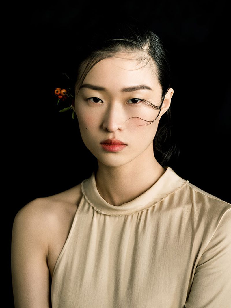 Chu Wong by Jigna Zhang for Harper's China Mar 2019 (2).jpg