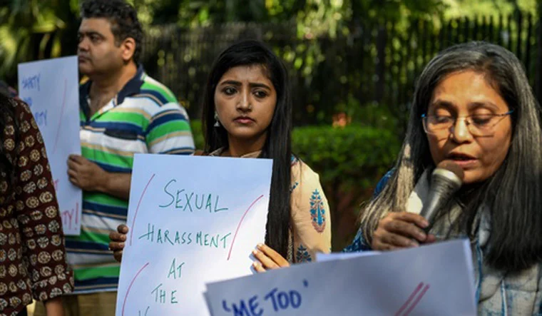 metoo-journos-me-too-22519.jpg