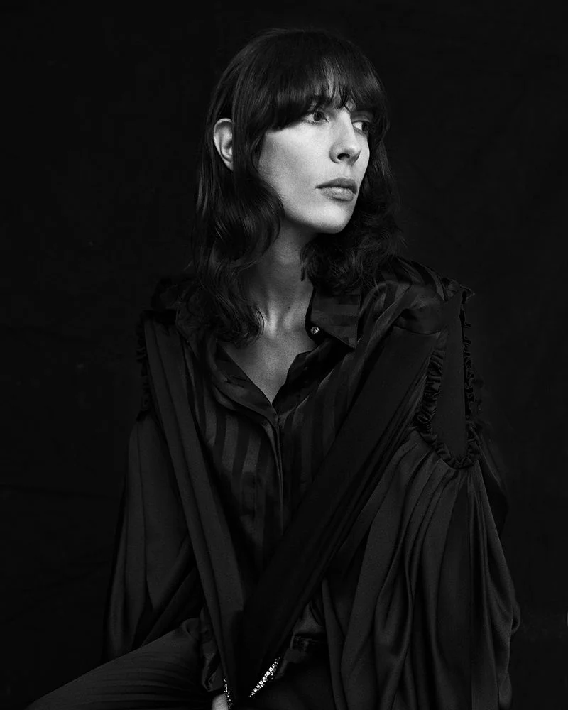 Jamie-Bochert-by-Branislav-Simoncik-for-Vogue-Portugal-March-2019- (4).jpg