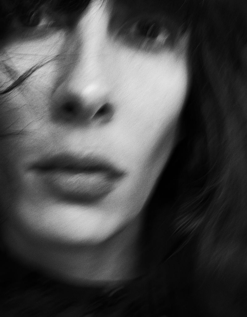 Jamie-Bochert-by-Branislav-Simoncik-for-Vogue-Portugal-March-2019- (8).jpg