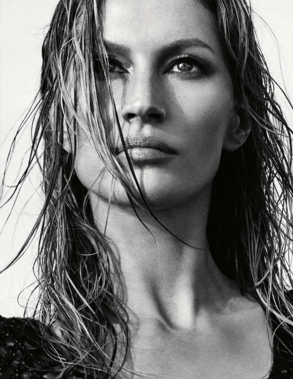Gisele-Bundchen-Vogue-GErmany-April- (1).jpg