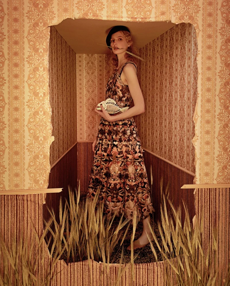 Sandrine + Michael Eye Leah Rodi In Surreal Images For How To Spend It Magazine March 2019