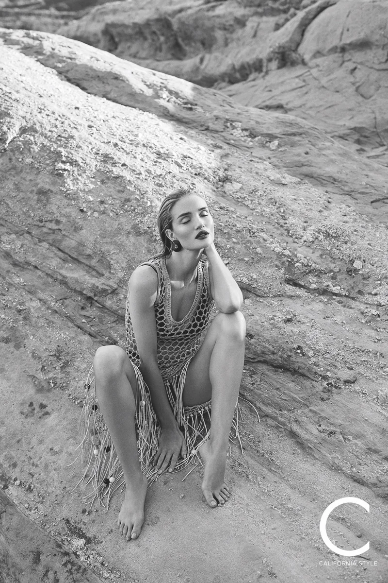 Rosie-Huntington-Whiteley-C-Magazine- (1).jpg