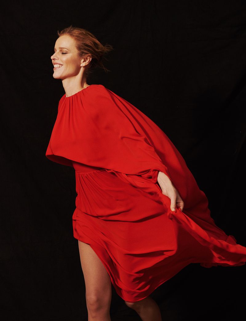 Eva-Herzigova-by-Philip-Gay-Harper's-Bazaar-Russia- (5).jpg