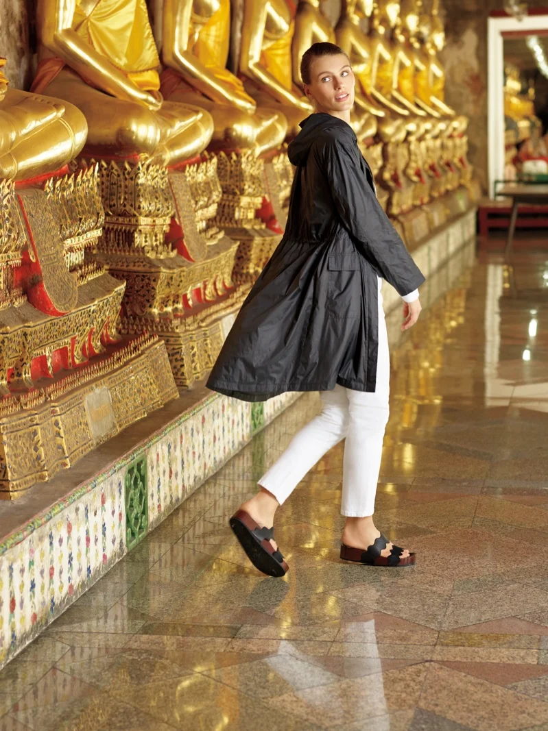 Neiman-Marcus-Art-Travel-Campaign-by-Phil-Poynter- (15).jpg