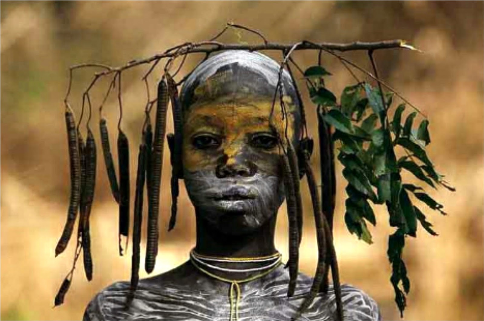 Русские племена в африке. Африканское племя Мурси. Дикие племена Африки Мурси.