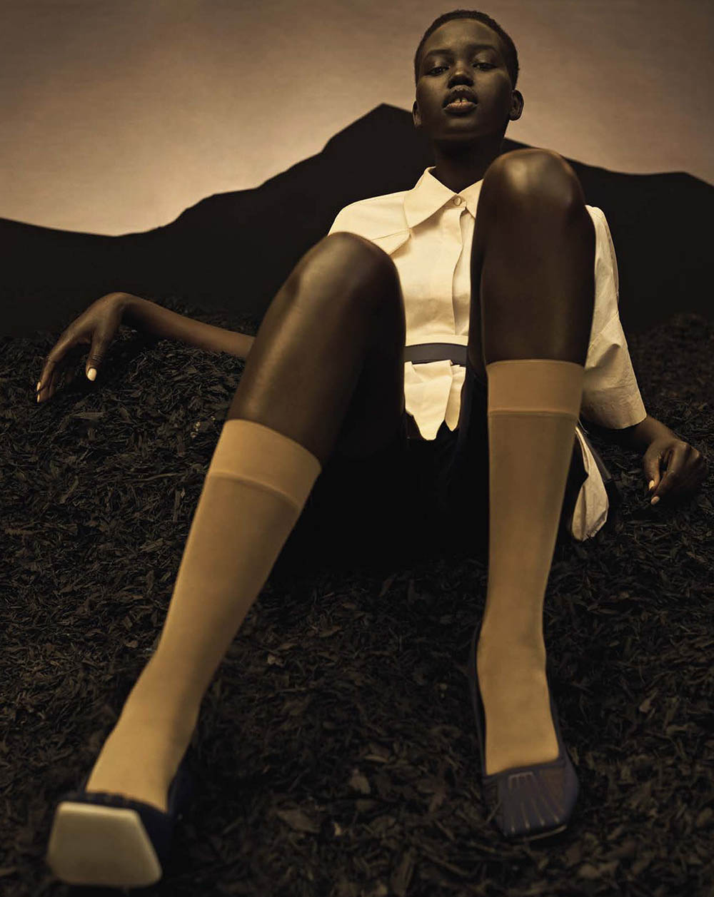 Adut-Akech-by-Josh-Olins-for-Vogue-Italia-April-2019-4.jpg