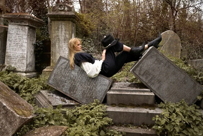 Cedric-Buchet-Telegraph-Magazine-Lara-Stone- (5).jpg