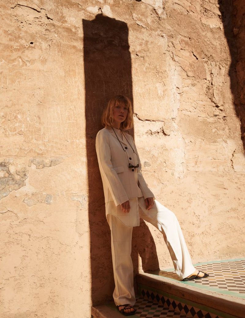 Lou Schoof for Vogue Poland May 2019 (7).jpg