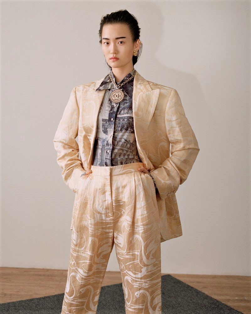 Chunjie Liu + Wangy by Zoltan Tombor for Vogue HK May 2019 (2).jpg