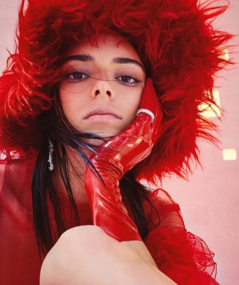 Kendall Jenner by Charles Dennington for Vogue Australia June 2019 (10).jpg