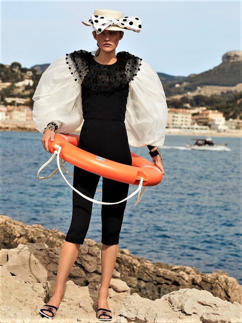 Mariam de Vinzelle by Leon Mark for Vogue Ukraine June 2019 (5).jpg