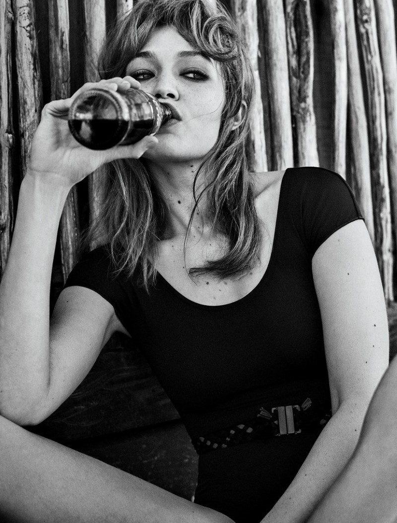 Gigi Hadid Smolders In Vogue Mexicos June 2019 Issue
