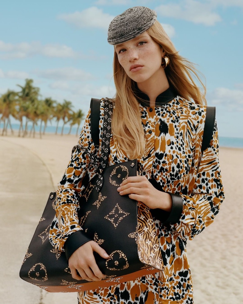 Louis Vuitton, Monogram Giant Jungle Onthego