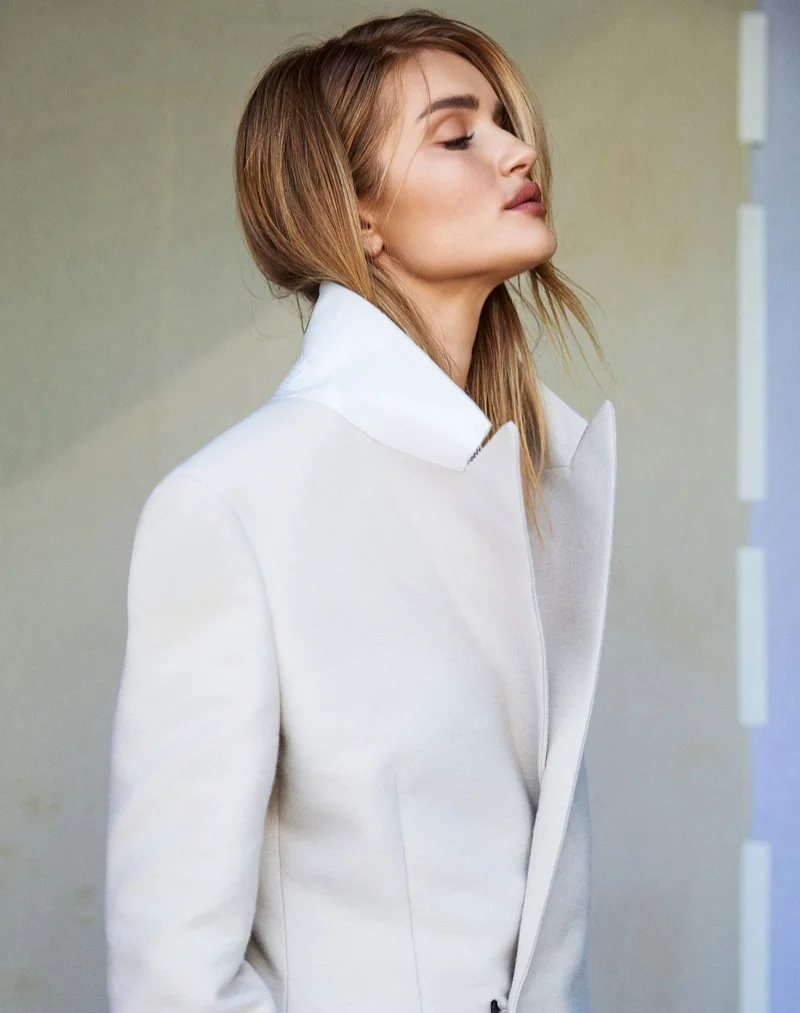 Rosie Huntington-Whiteley Wears Bottega Veneta Lensed by Amar Daved for