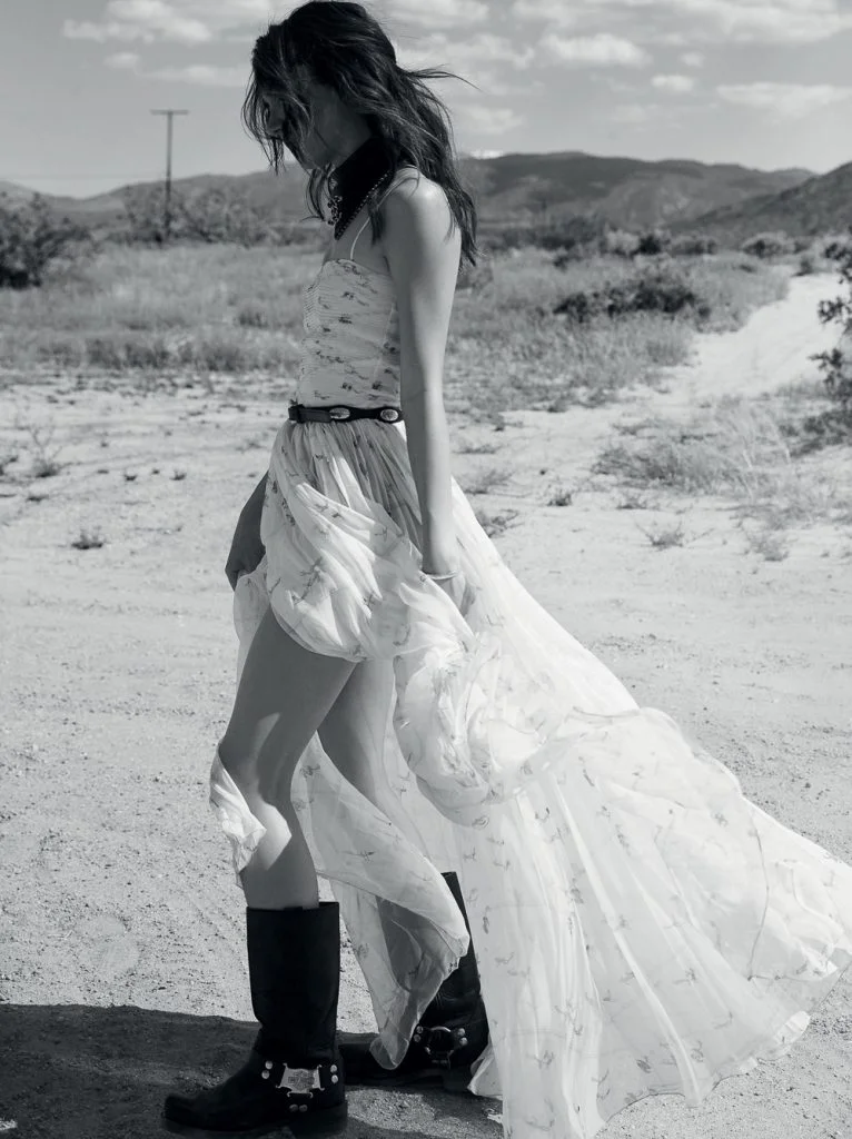 Natasha Liu Bordizzo by Sylve Colless ELLE-Australia- (4).jpg