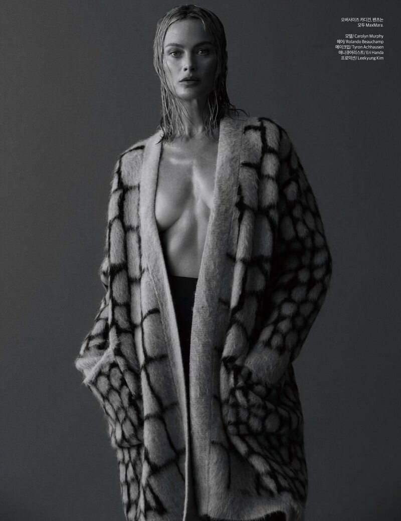 Carolyn Murphy by Hong Janghyun for Harpers Bazaar Korea October 2019 (1).jpg