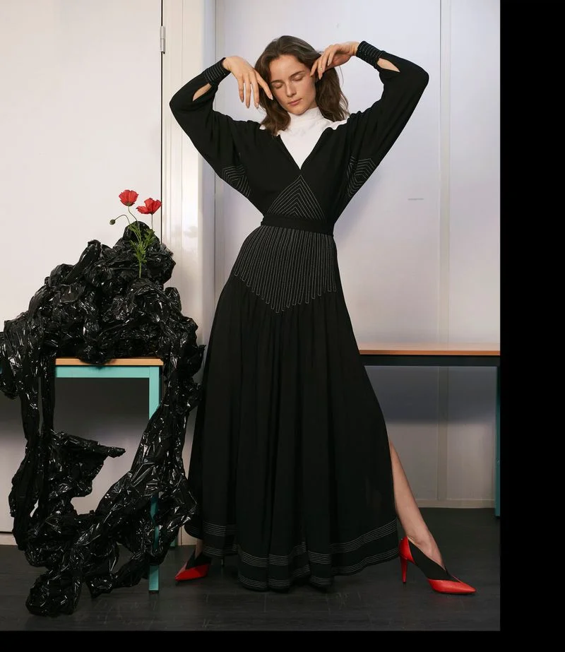 Anna de Rijk by Naomi Yang for Vogue Taiwan February 2019 (5).jpg