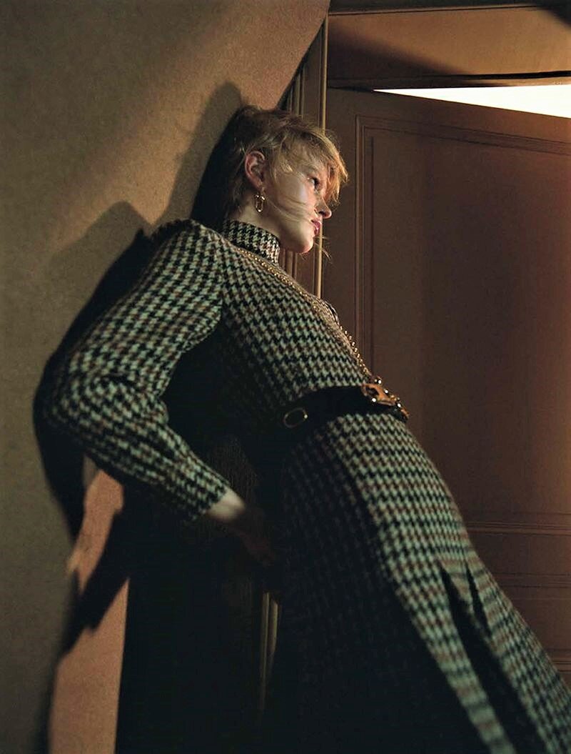 Hannah Motler by Vito Fernicola Vogue Japan December 2019 (6).jpg