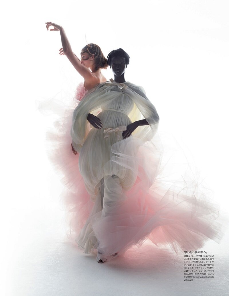 Grace Elizabeth, Anok Yai by Nick Knight Vogue Japan Jan 2020 (9).jpg