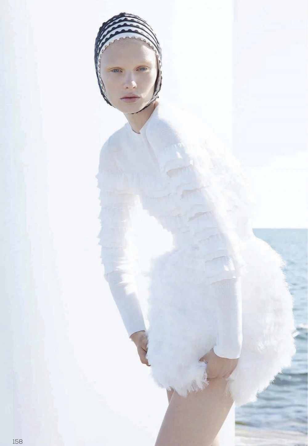 Vilma Sjoberg by Camilla Akrans Vogue China December 2019 (26).jpg