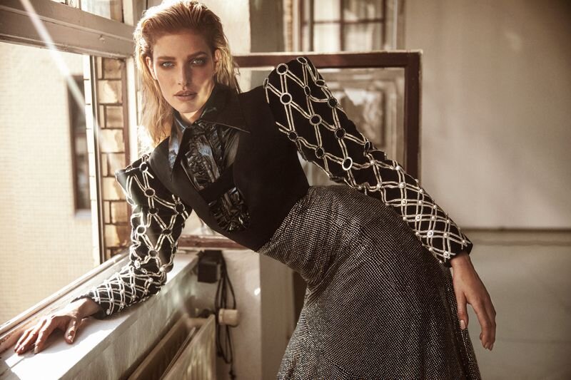 Alisa Ahmann by Sayuri Bloom for Vogue Italia Oct 2019 (4).jpg