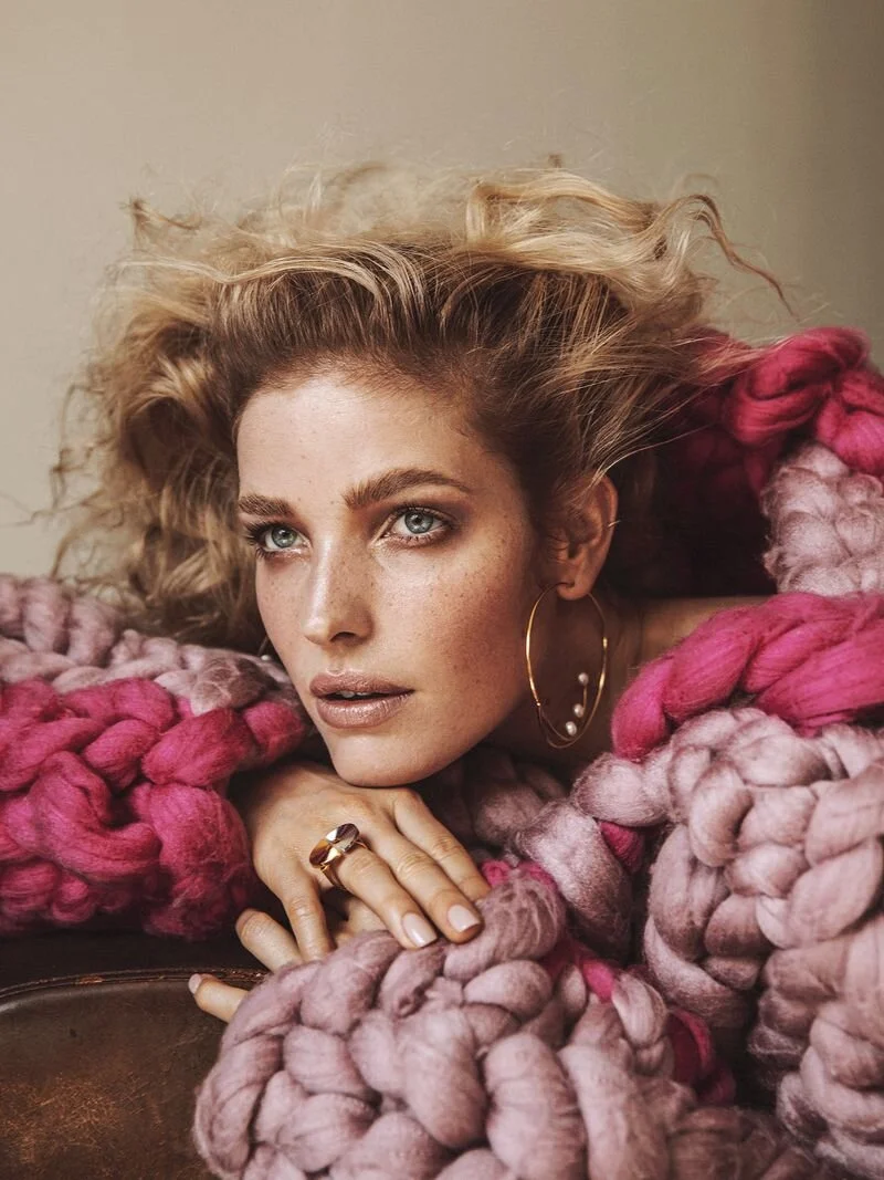 Alisa Ahmann by Sayuri Bloom for Vogue Italia Oct 2019 (5).jpg