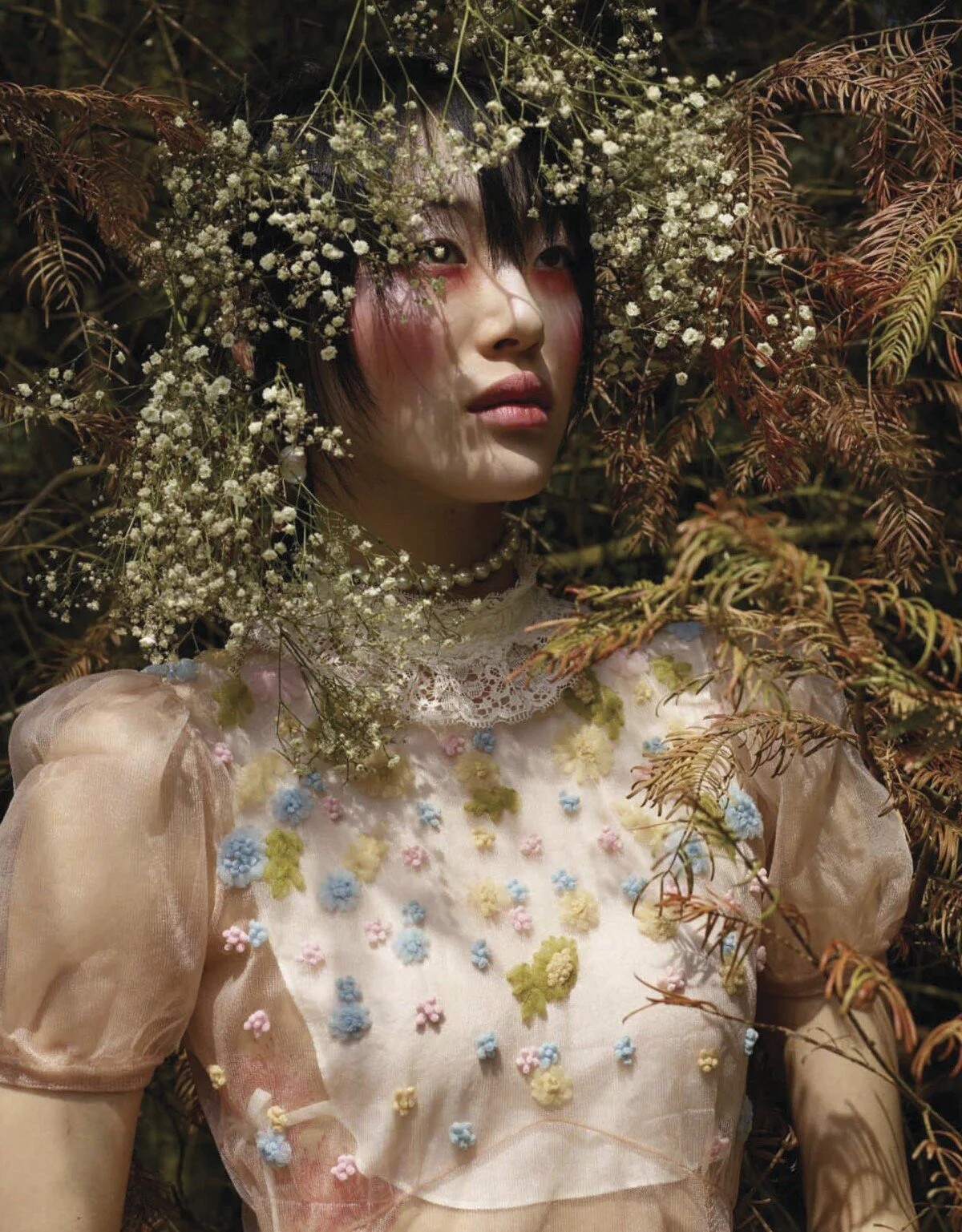 Sora Choi by Viviane Sassen for Vogue China Dec 2019 (11).jpg