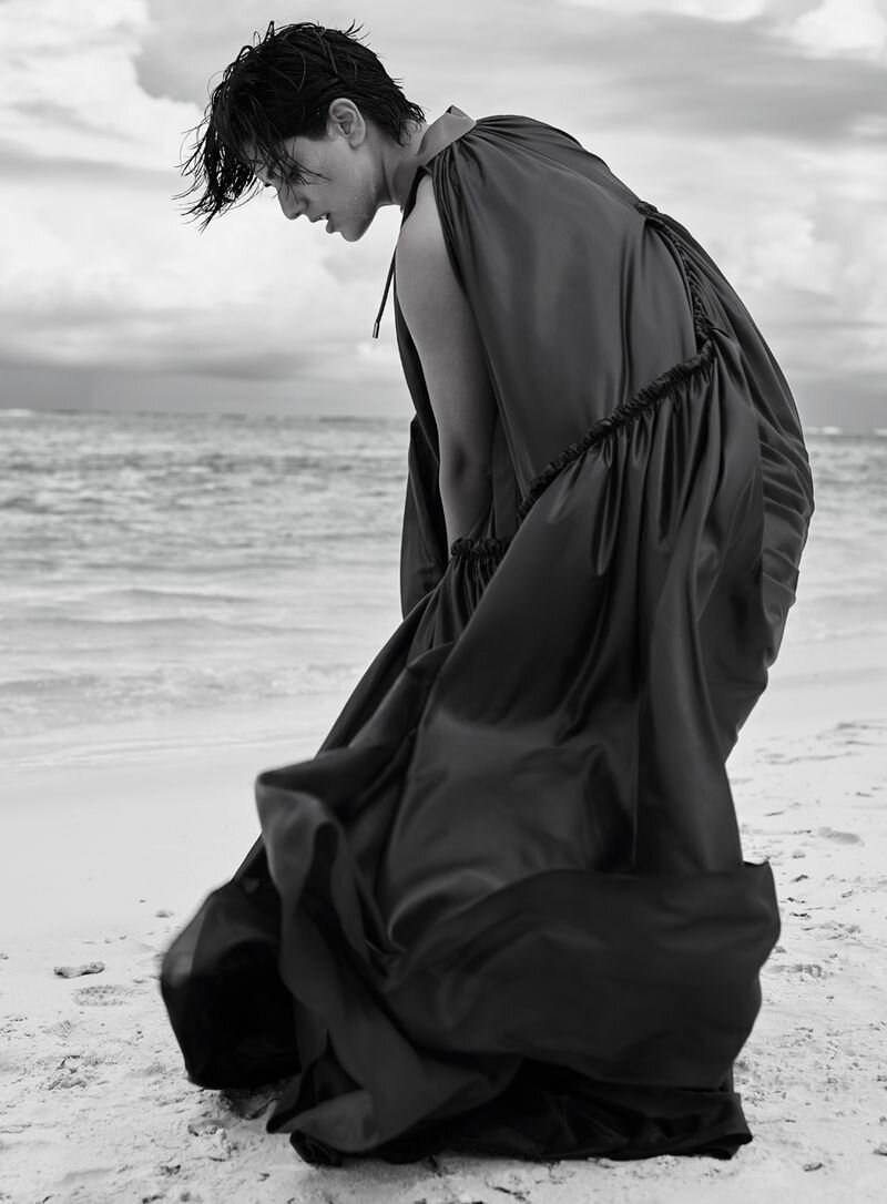 Haya Abdulsalam by Gianluca Fontana for Vogue Arabia Jan 2020 (3).jpg