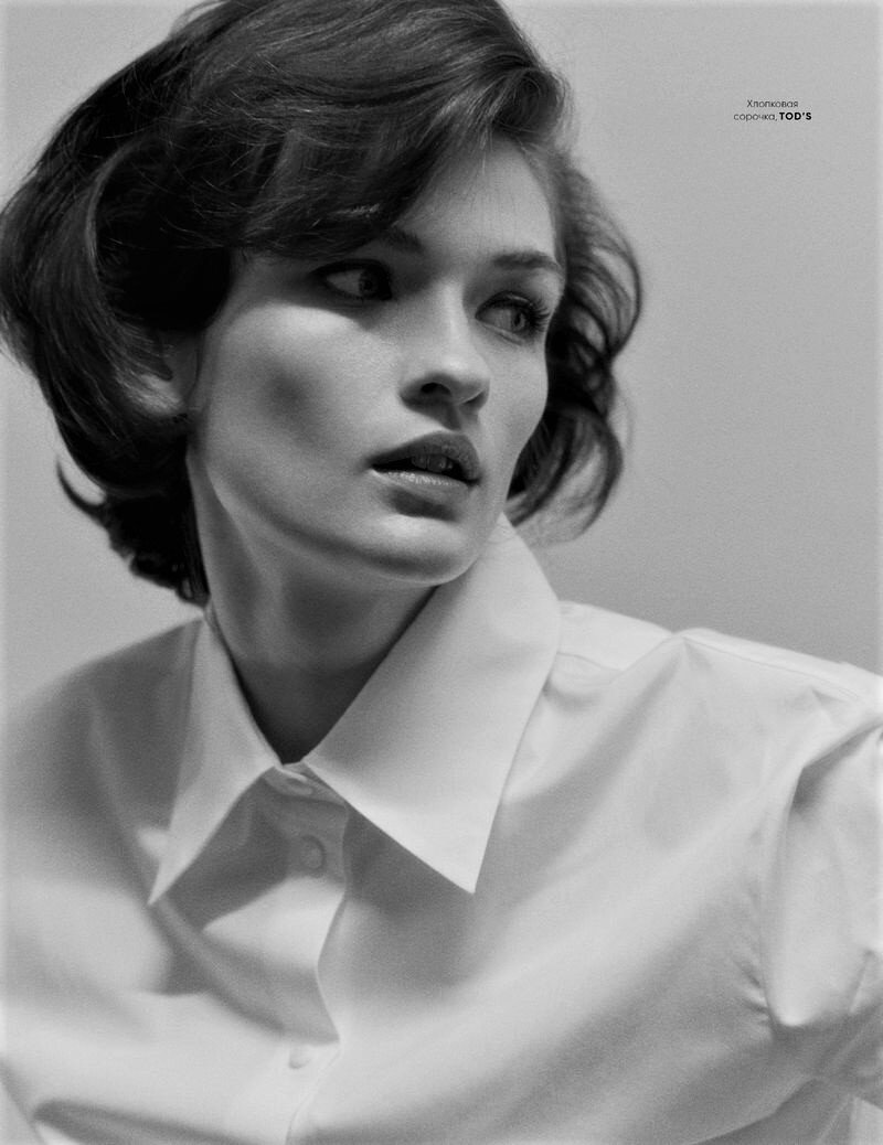 Lara Mullen by Bruno Staub for Vogue Ukraine March 2020 (10).jpg