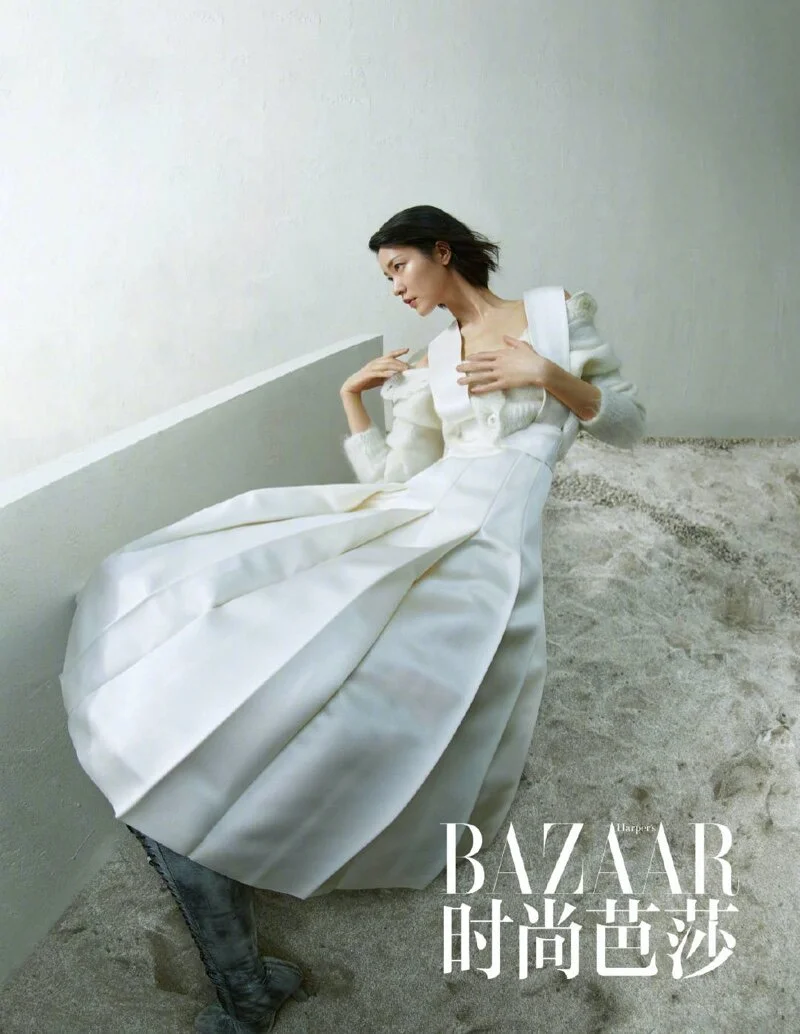 Du Juan by Fan Xin for Harper's Bazaar China March 2020 (2).jpg