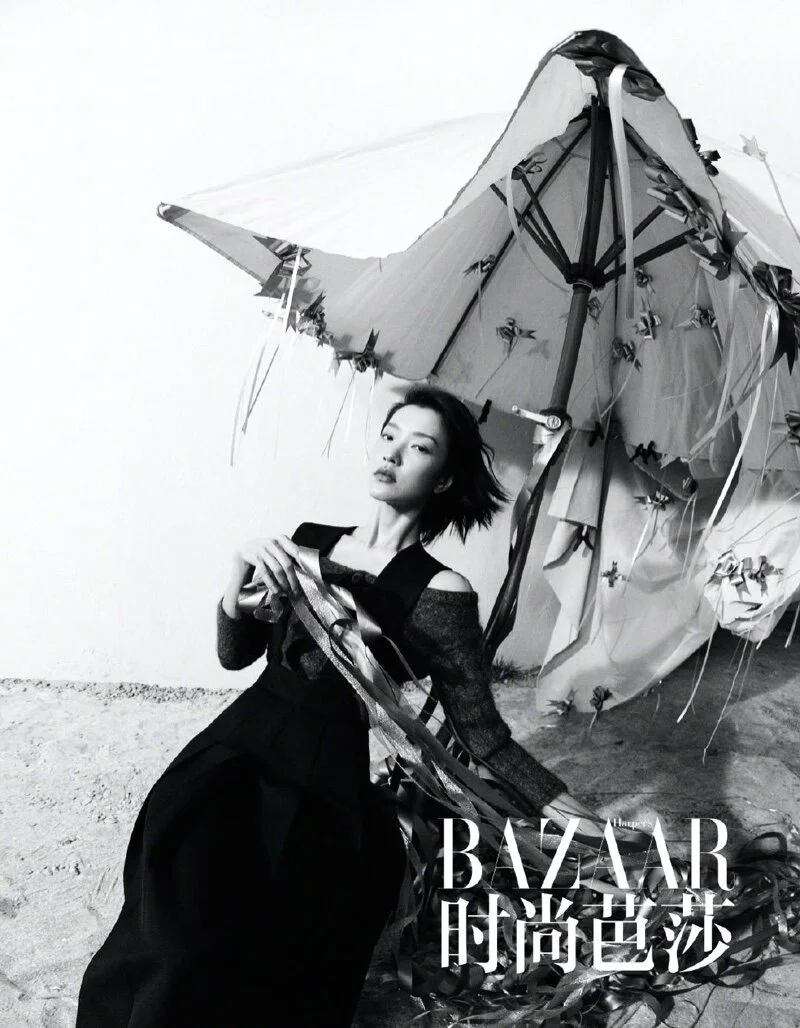 Du Juan by Fan Xin for Harper's Bazaar China March 2020 (3).jpg