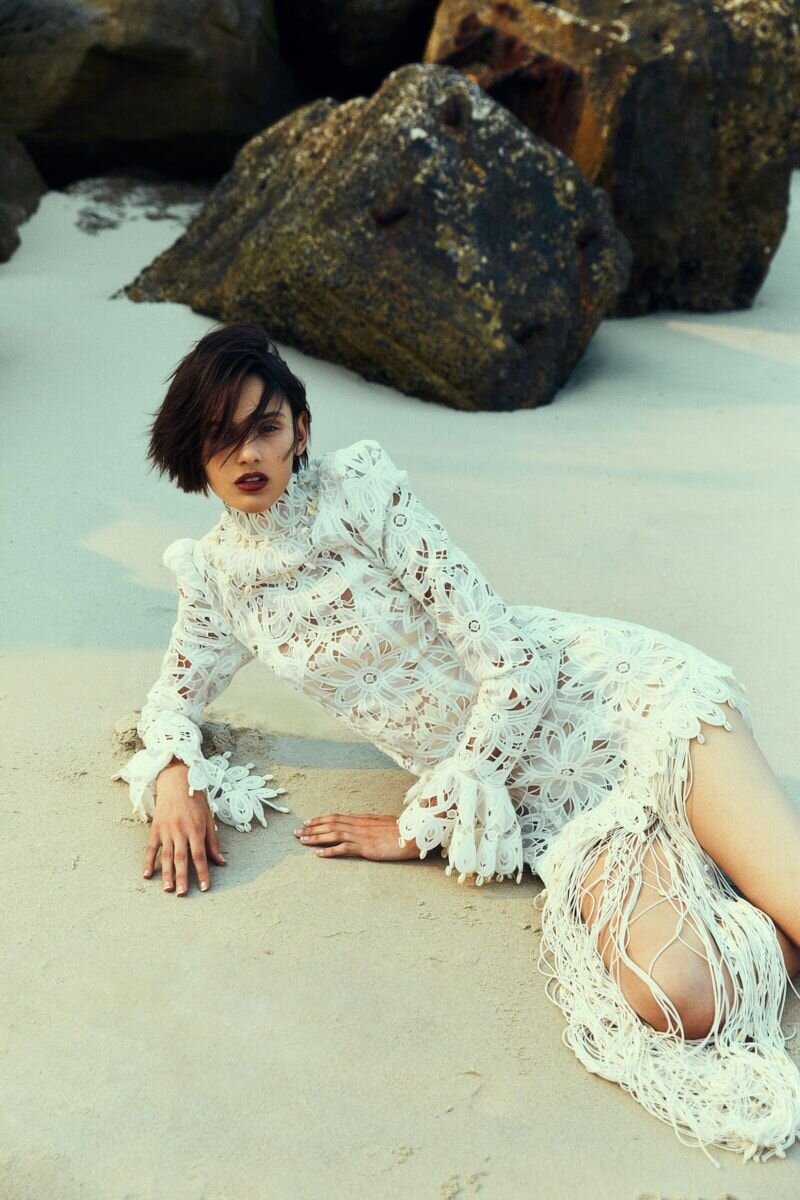 Aleyna Fitzgerald by Jeremy Choh for ELLE Indonesia (1).jpg