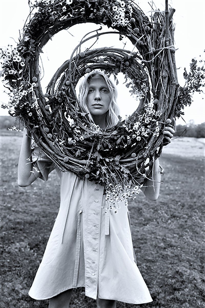 Annely Bourma by Agata Pospiszynska for Harpers Bazaar UK (3).jpg