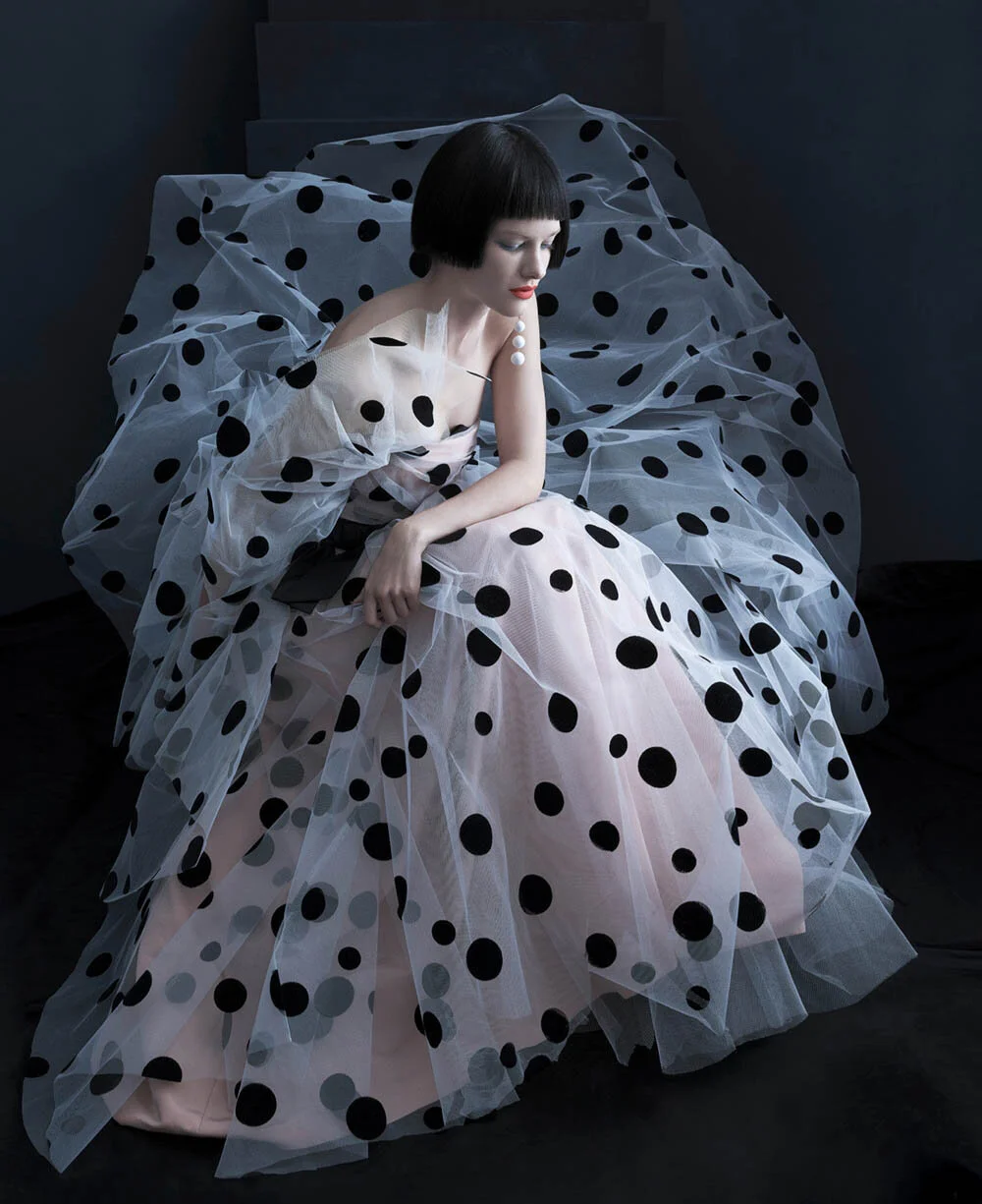 Hannah-Holman-by-Albert-Watson-for-Marie-Claire-US-March-2020-1.jpg