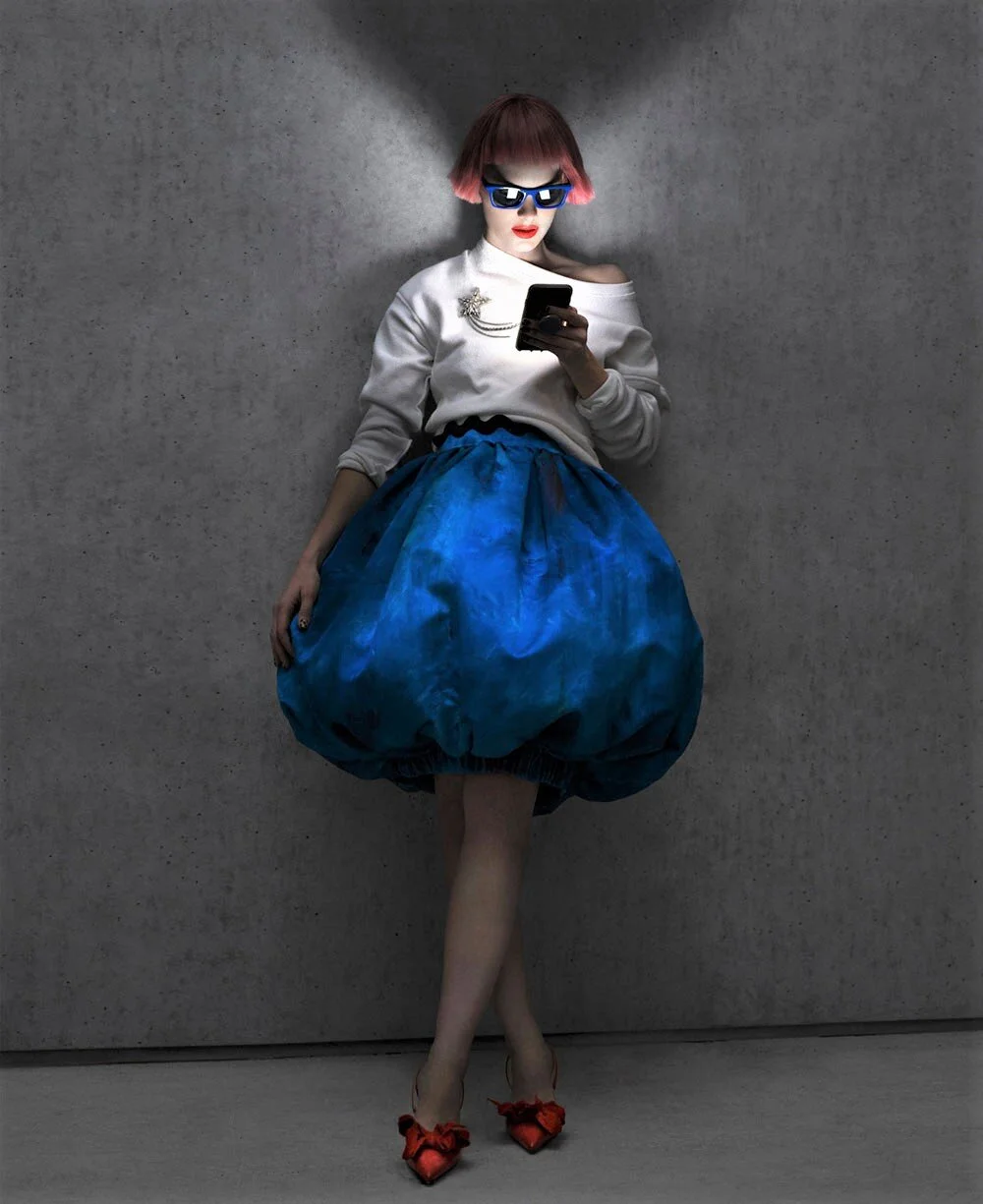 Hannah-Holman-by-Albert-Watson-for-Marie-Claire-US-March-2020-5.jpg