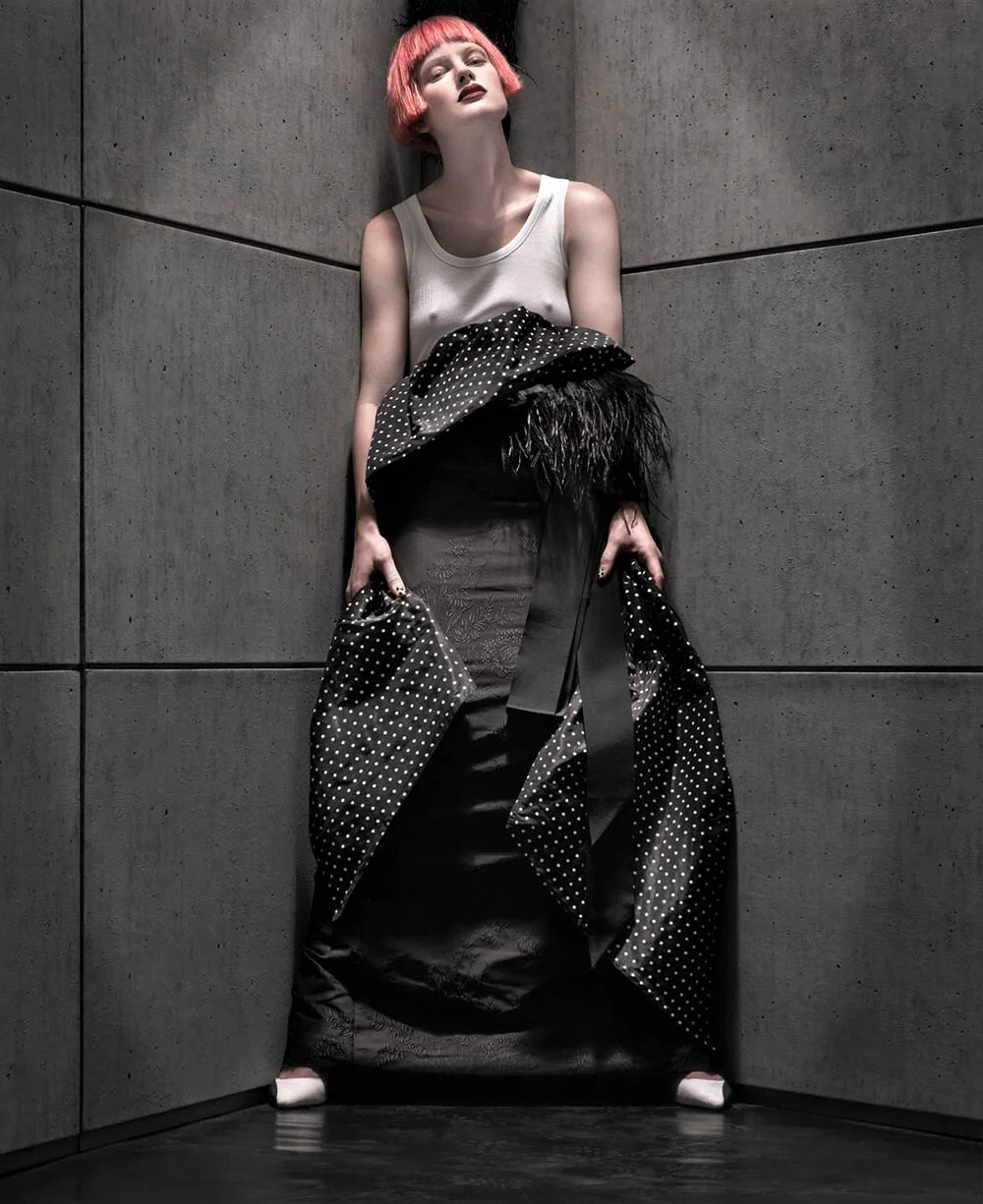 Hannah-Holman-by-Albert-Watson-for-Marie-Claire-US-March-2020-9.jpg