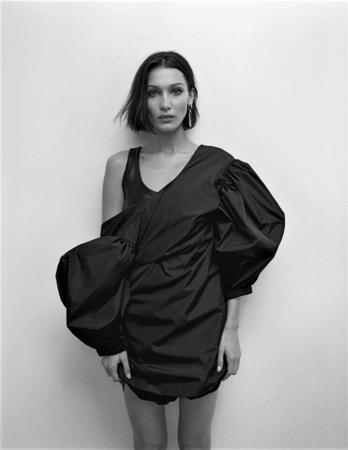 Bella Hadid by Zoe Ghertner for Vogue Italia  (5).jpg