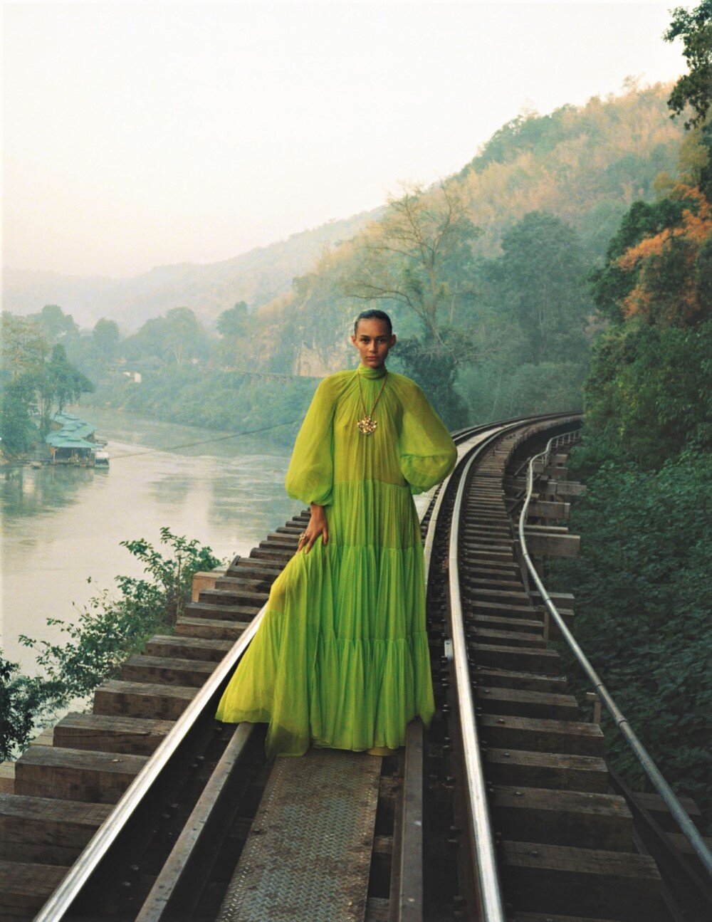 Binx Walton by Angelo Pennetta for Vogue UK April 2020 (13).jpg