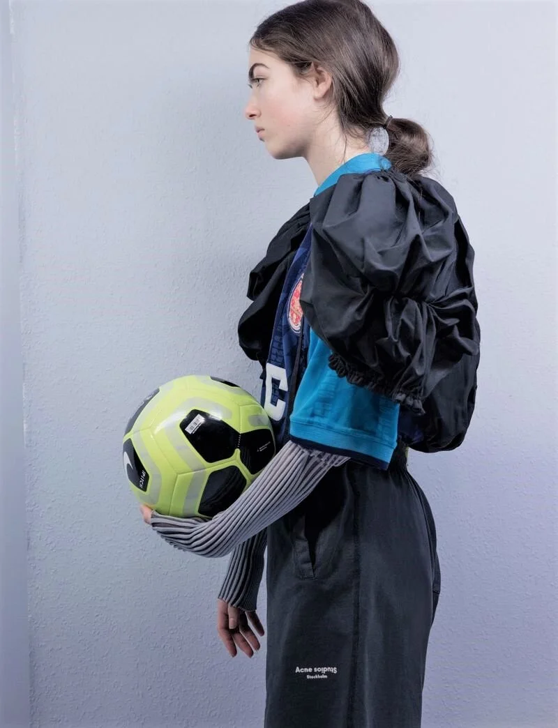 Stella Jones by Jackie Nickerson for POP Magazine SS-2020 (9).jpg