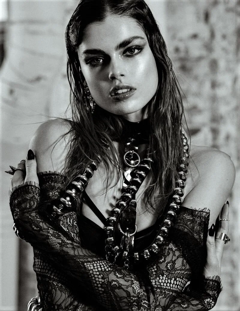 Gwen Van Meir by Tatiphon Khunon for L'Officiel Australia March 2020 (4).jpg