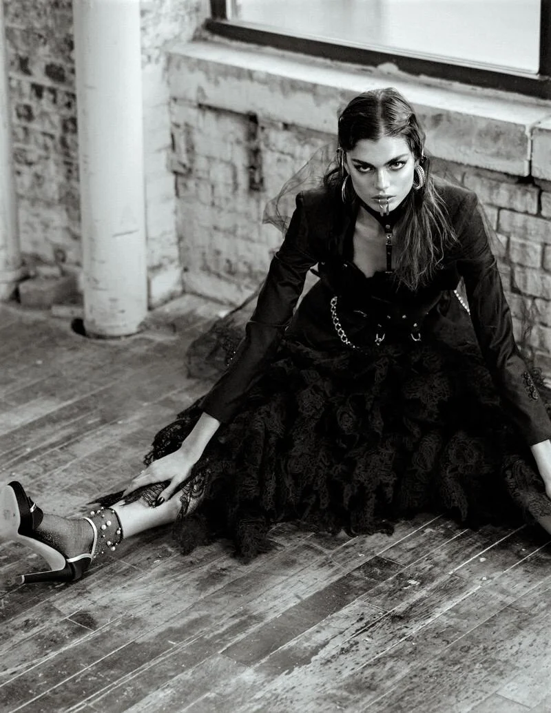 Gwen Van Meir by Tatiphon Khunon for L'Officiel Australia March 2020 (6).jpg