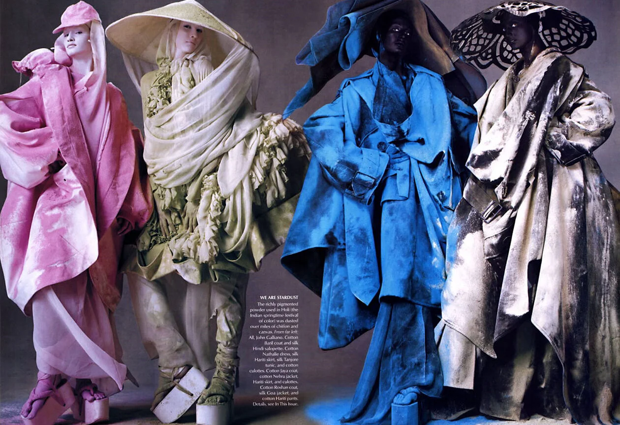 Steven Meisel Joy to the World December 2002 (1).jpg