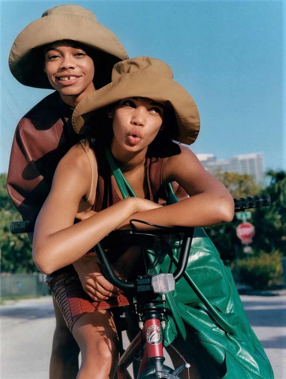 Aaliyah Hydes and Jordan Daniels Alexander Saladrigas Vogue Russia March 2020 (4).jpg