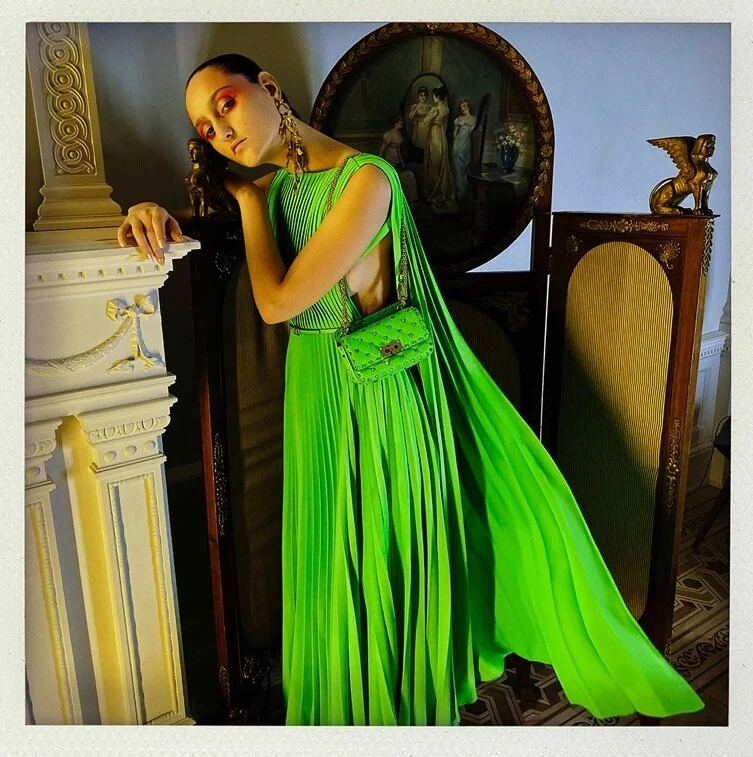 Valentino-Fluo-Spring-2020-03.jpg