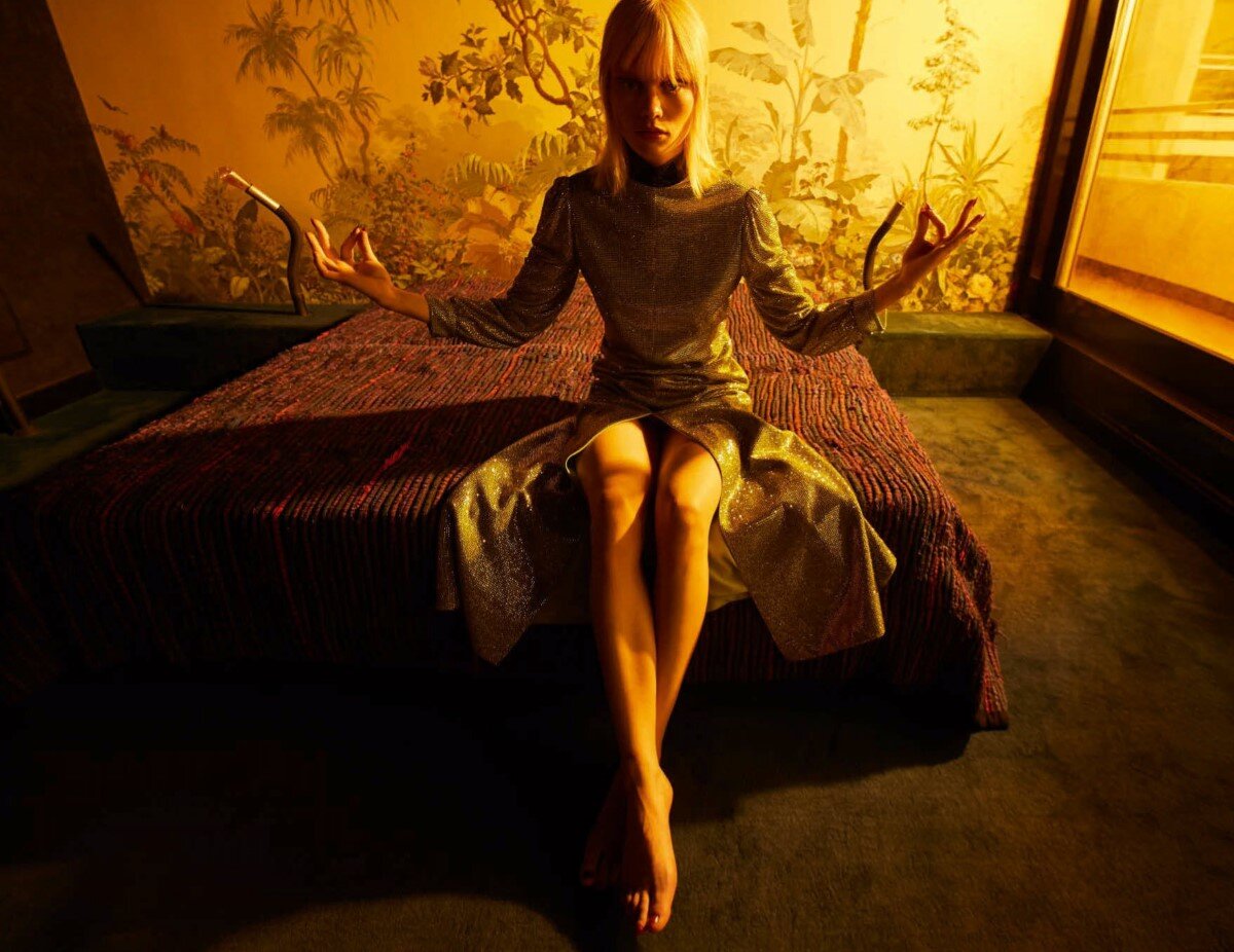 Vilma Sjoberg by Emma Summerton for Vogue Germany May 2020 (4).jpg